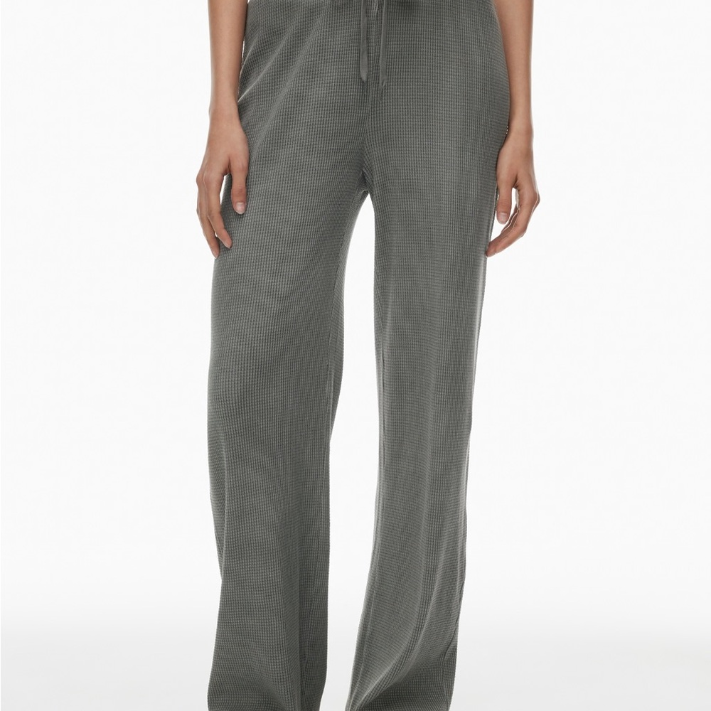 Aritzia RARE Purple Wafflex Pant